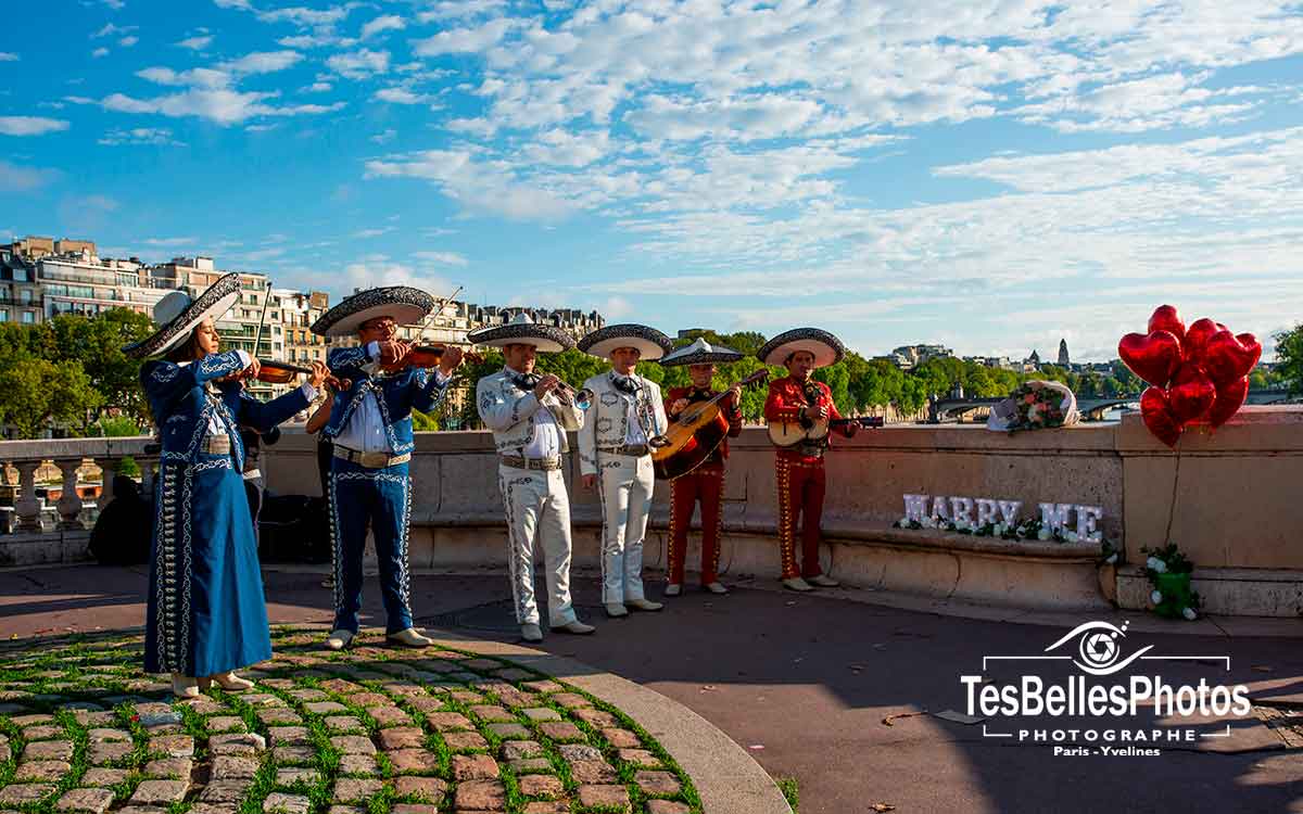 Mariachi VIVA MEXICO Paris