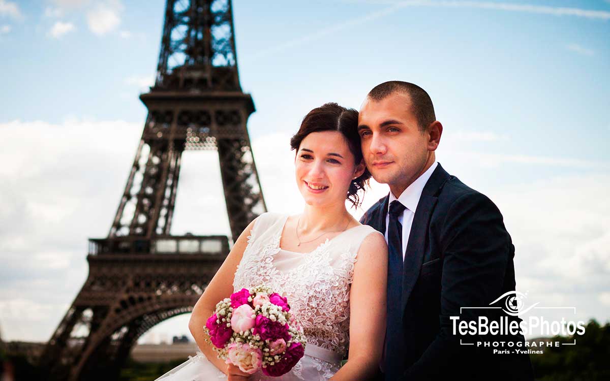Photographe de mariage à Paris, photo mariage Paris, séance photo couple mariage Tour Eiffel