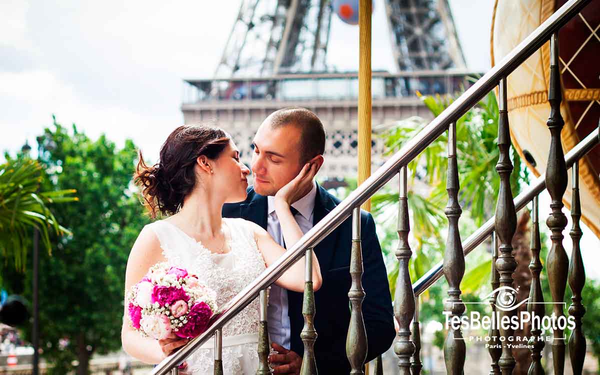 Shooting photo de couple à Paris, photo couple de mariage Paris, photographe couple Paris