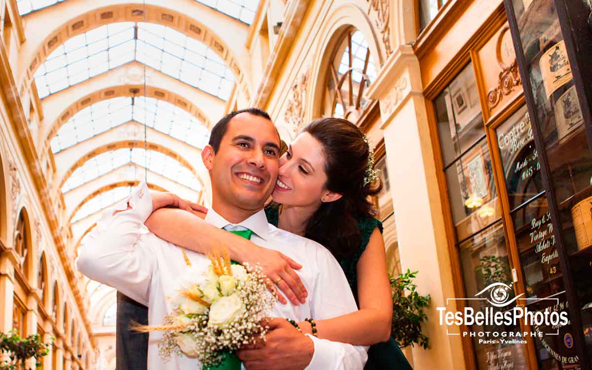 Photographe couple à Paris – séance photo engagement lifestyle