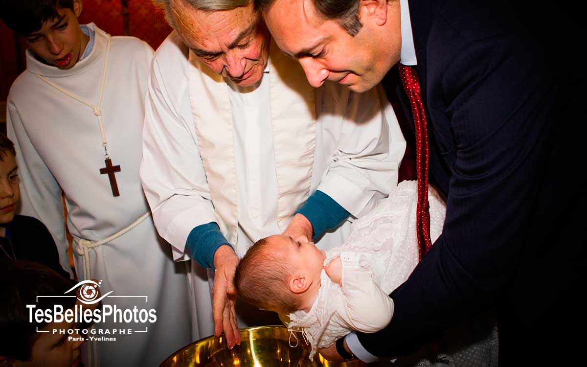 Reportage photo de baptême à Paris, photographe baptême paris