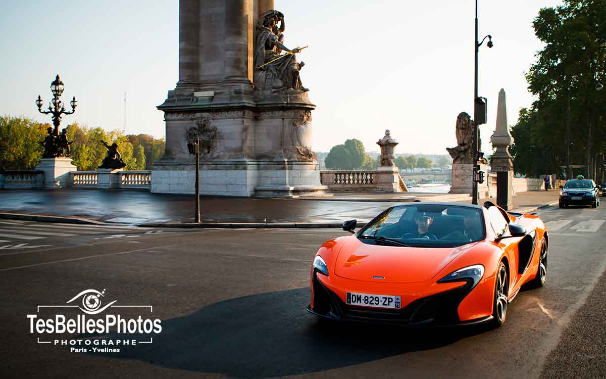 Photo voiture Ferrari dans Paris