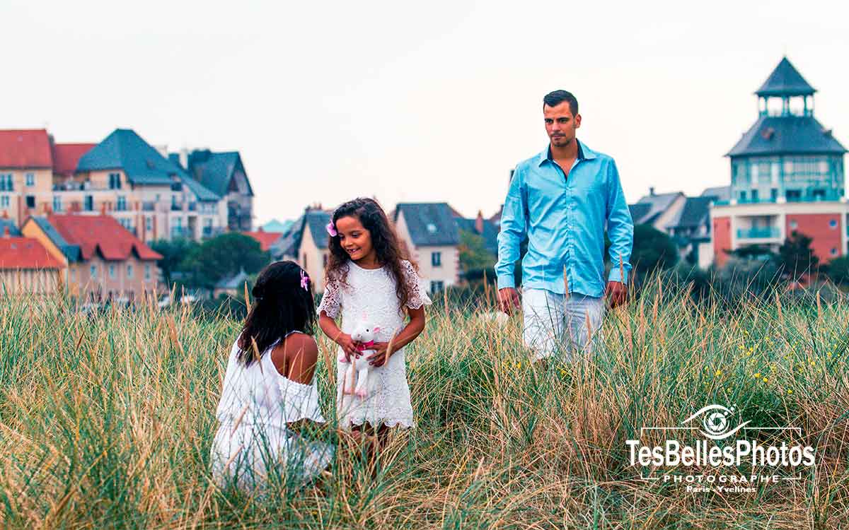 Famille à Cabourg – photos naturelles et lumineuses sur la plage