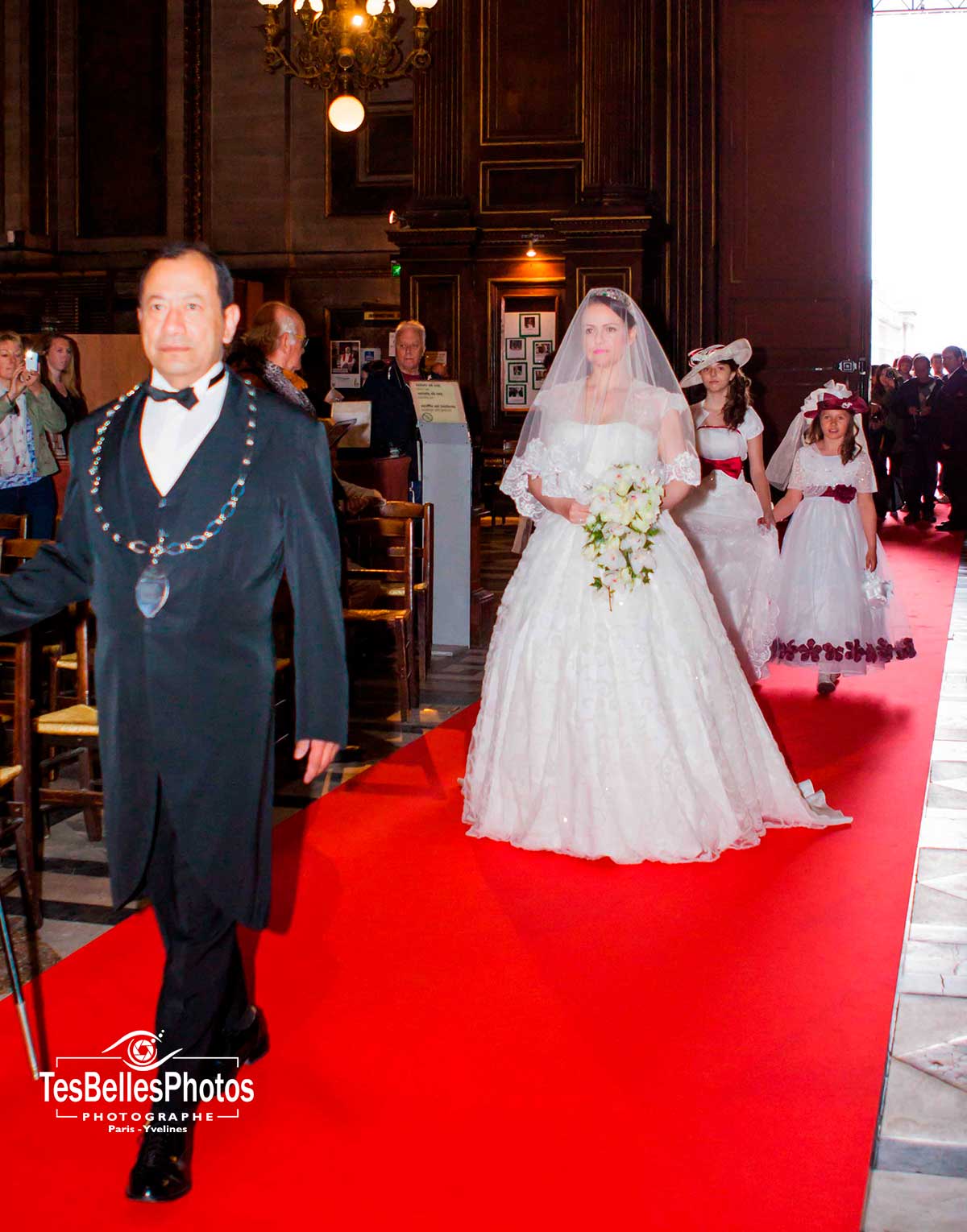 Photo mariage de luxe à Madeleine de Paris, photographe mariage Paris 8e