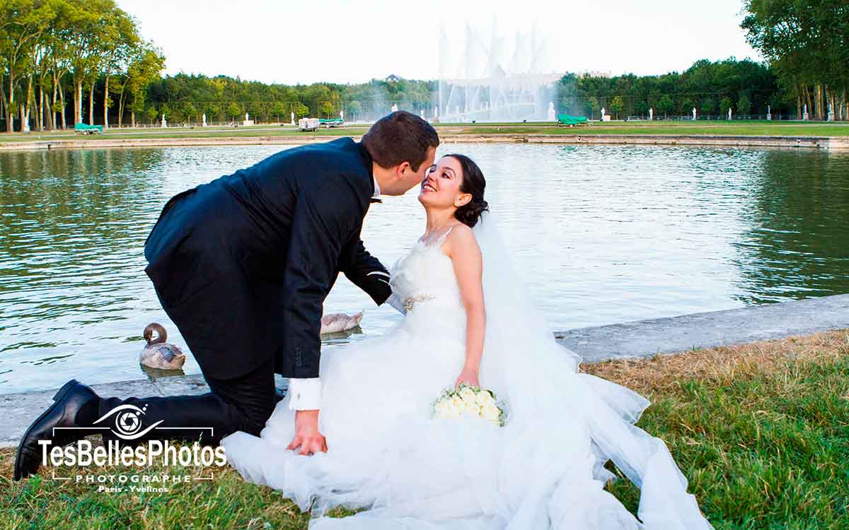 Photo de mariage Versailles, séance couple au Parc de Versailles