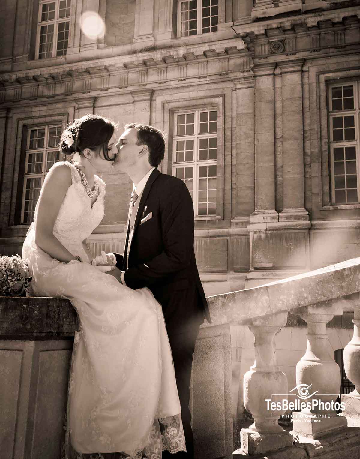 Photo de mariage – séance photo de couple au château de Maisons‑Laffitte
