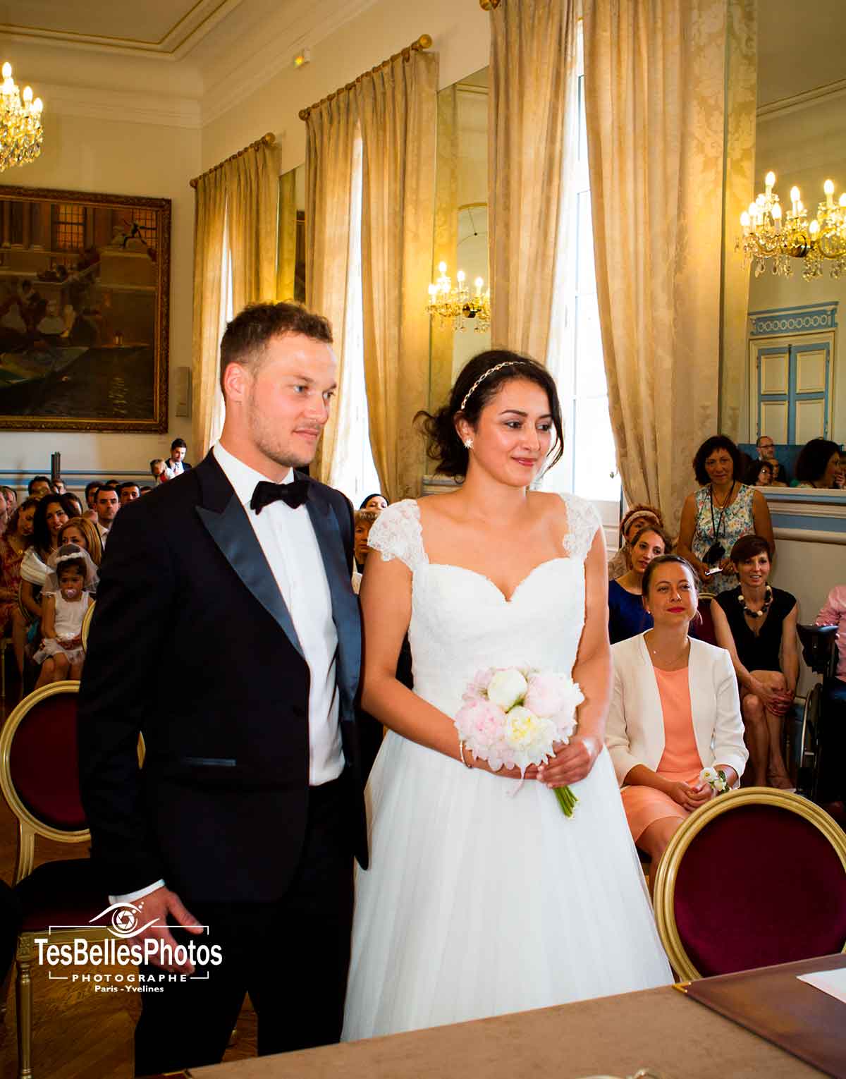 Photo de mariage à la mairie de Saint-Cloud, photographe mariage Saint-Cloud