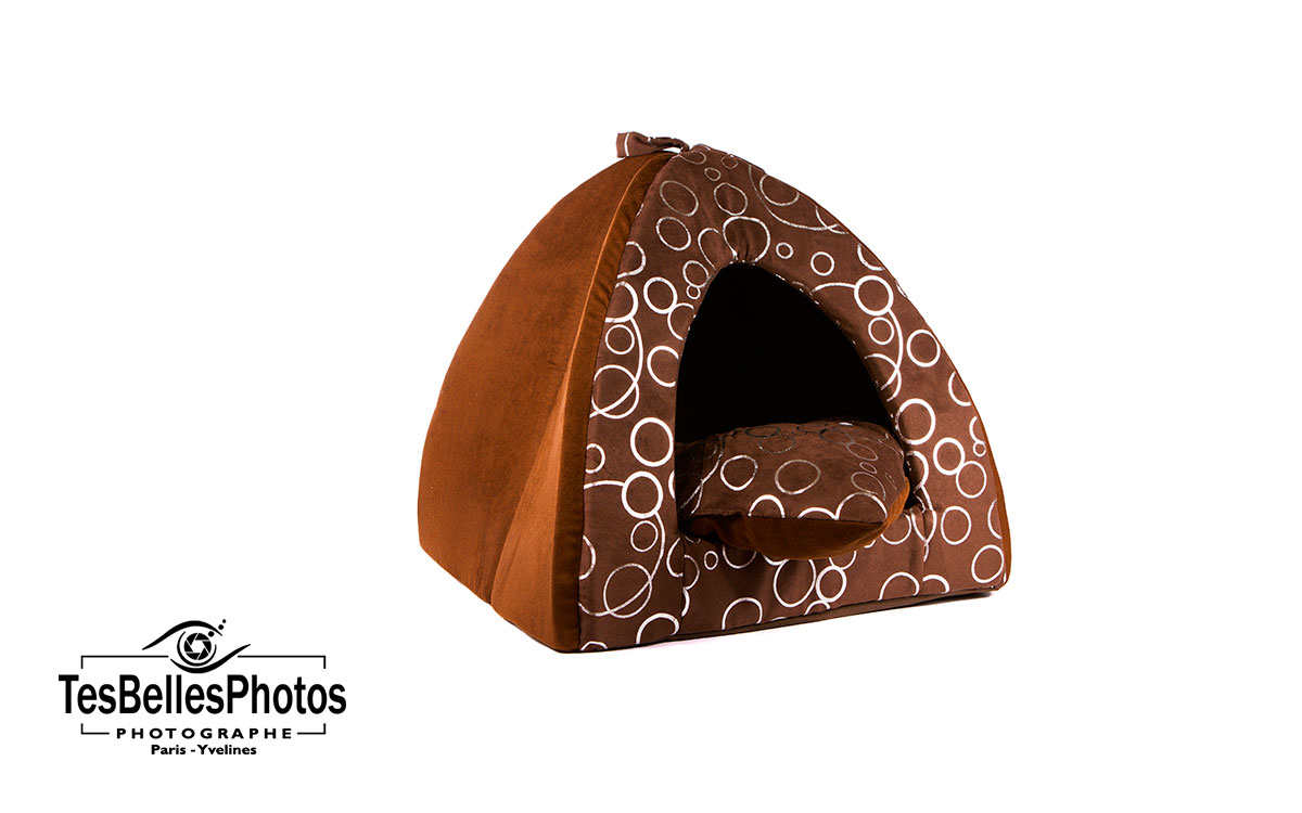 Photographe packshot niches de chiens, packshot niche de chien pliable en tissu avec coussin